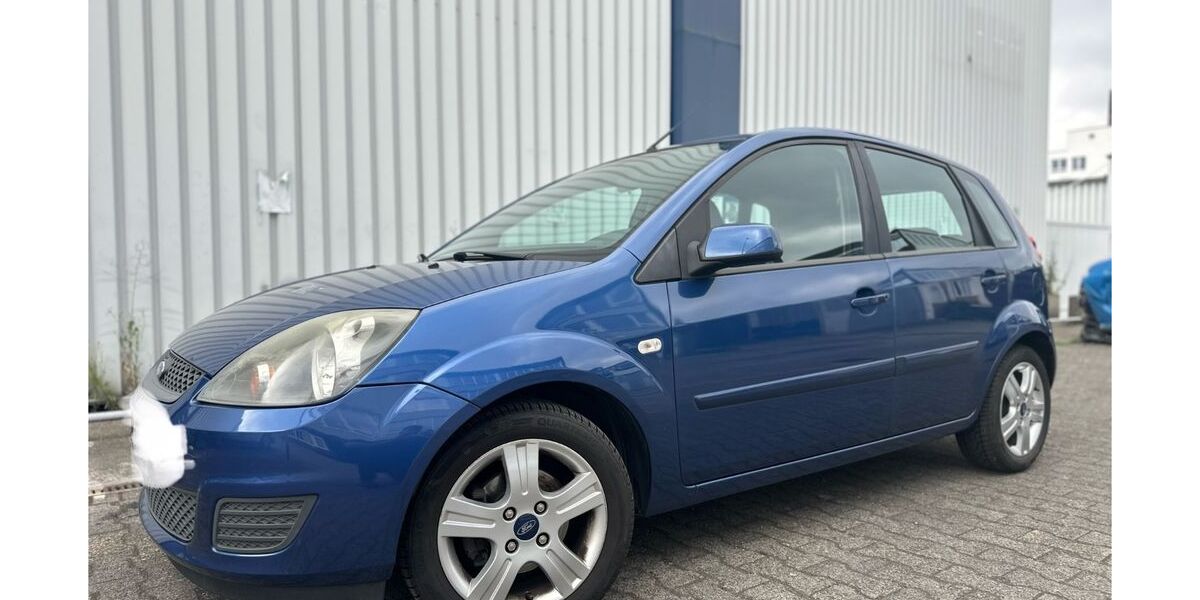 Ford Fiesta 112.115 km 2.690 &euro; Mülheim an der Ruhr 45472