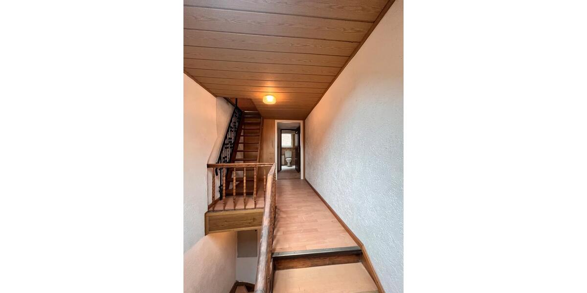 Einfamilienhaus Gelsenkirchen Ückendorf - 7 Zimmer, 160 m&sup2;, 250.000&euro; | Angebot:26498262