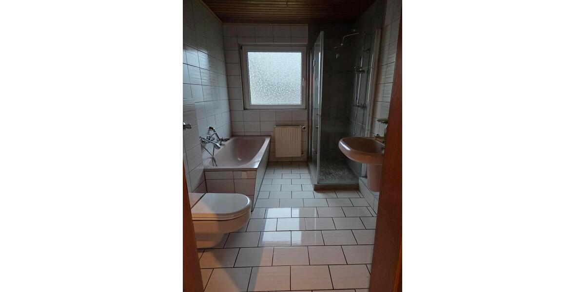 Etagenwohnung Gevelsberg - 3 Zimmer, 83 m&sup2;, 1.180&euro; | Angebot:25148831