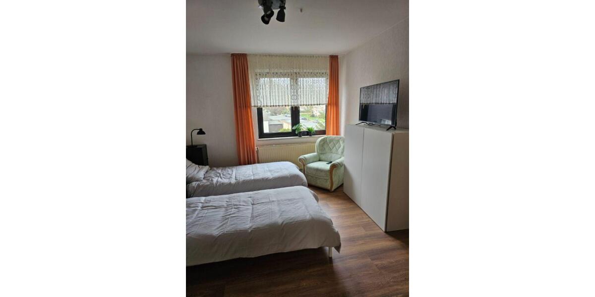 Etagenwohnung Gelsenkirchen Gelsenkirchen-Nord - 1 Zimmer, 18 m&sup2;, 300&euro; | Angebot:24160321