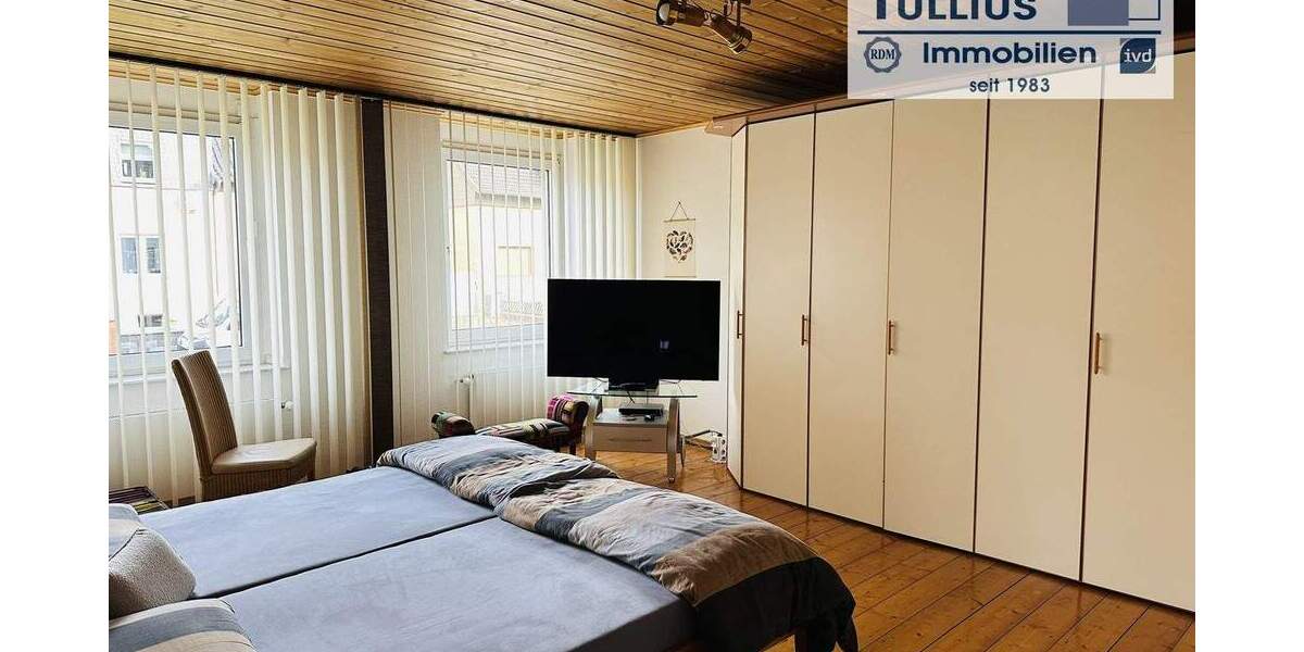 Etagenwohnung Essen Gerschede - 3 Zimmer, 129 m&sup2;, 390.000&euro; | Angebot:25703152