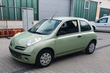 Nissan Micra 185.000 km 1.350 &euro; Bottrop 46238