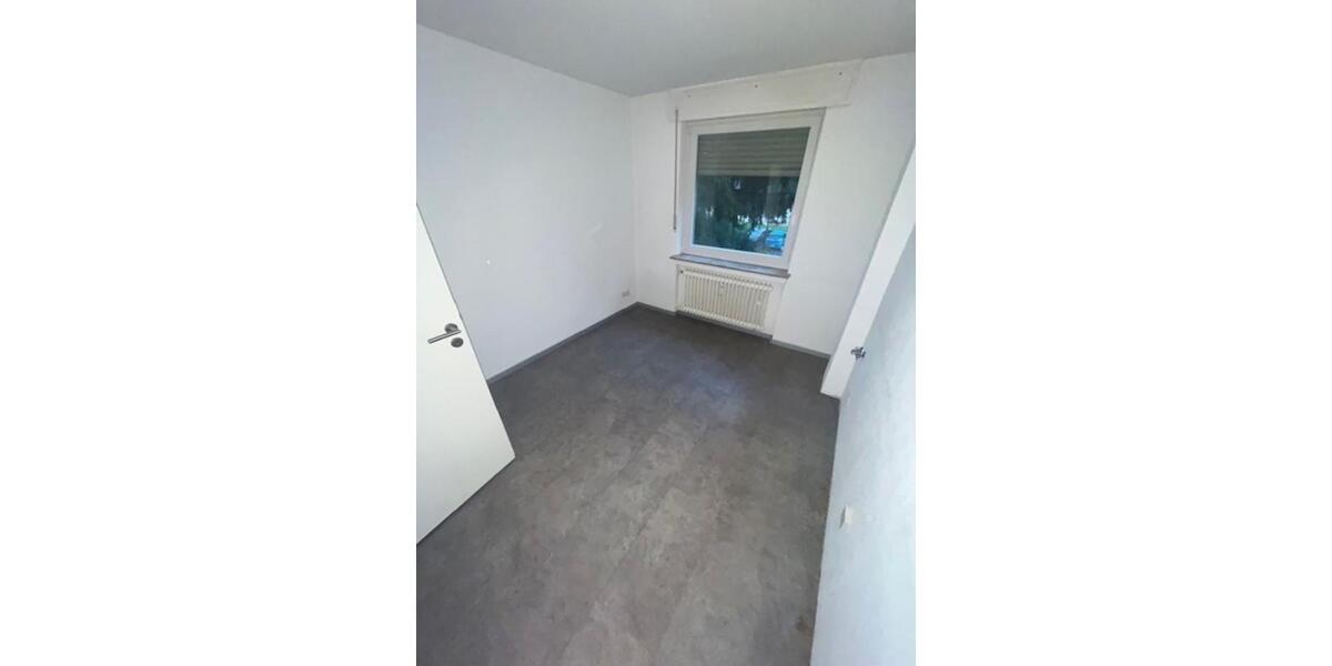 Etagenwohnung Bochum Bochum-Mitte - 2 Zimmer, 68 m&sup2;, 610&euro; | Angebot:25535333
