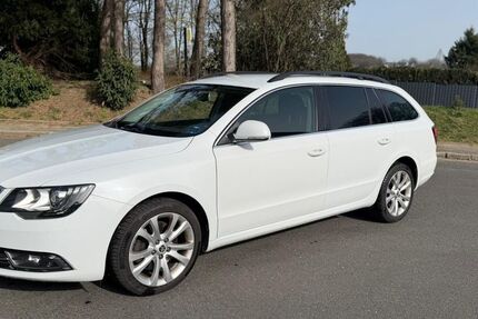 Skoda Superb 192.600 km 9.499 &euro; Velbert 42549