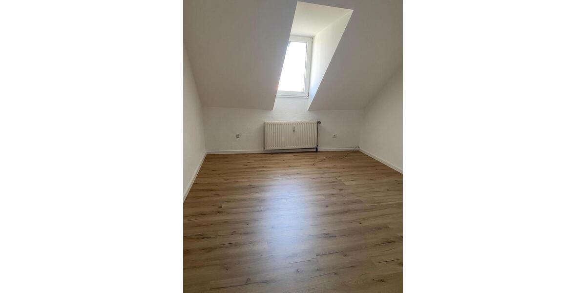 Dachgeschoßwohnung Recklinghausen Grullbad - 3 Zimmer, 80 m&sup2;, 690&euro; | Angebot:25448281