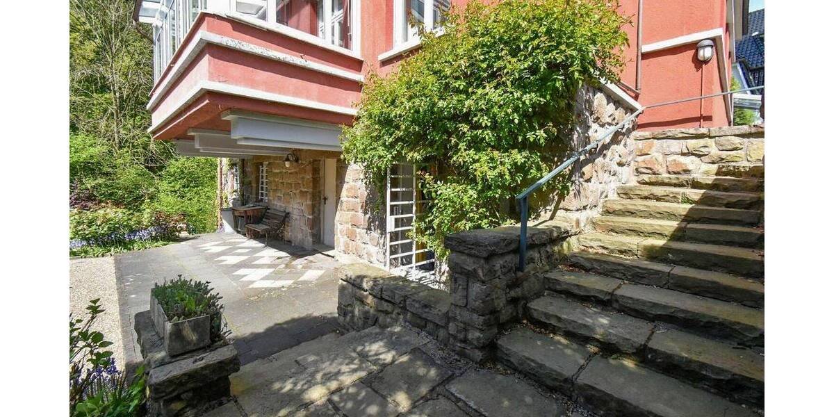 Mehrfamilienhaus, Wohnhaus Essen / Bredeney Bredeney - 1 Zimmer, 406 m&sup2;, 2.200.000&euro; | Angebot:26569006