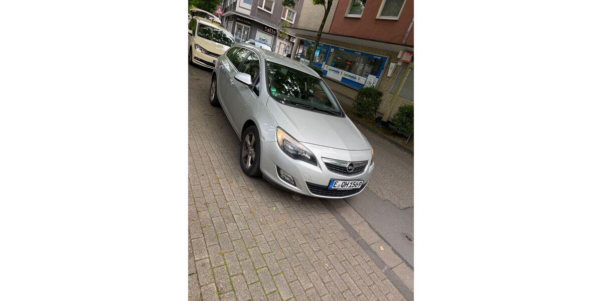 Opel Astra 220.500 km 3.700 &euro; Essen 45141
