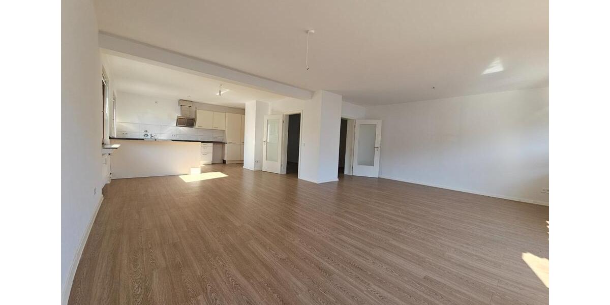 Etagenwohnung Mülheim an der Ruhr Broich - 3 Zimmer, 113 m&sup2;, 1.050&euro; | Angebot:25931911
