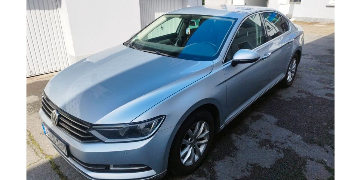 VW Passat 173.000 km 10.200 &euro; Oberhausen 46049