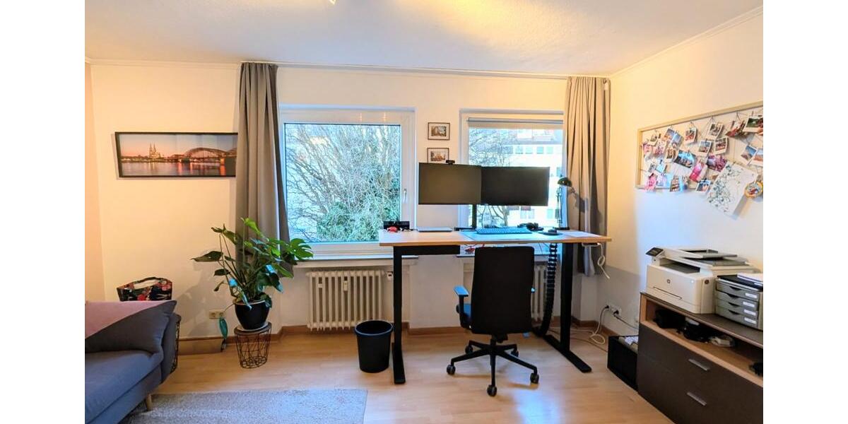 Etagenwohnung Essen Stadtbezirk II - 3.5 Zimmer, 89 m&sup2;, 1.095&euro; | Angebot:25947687