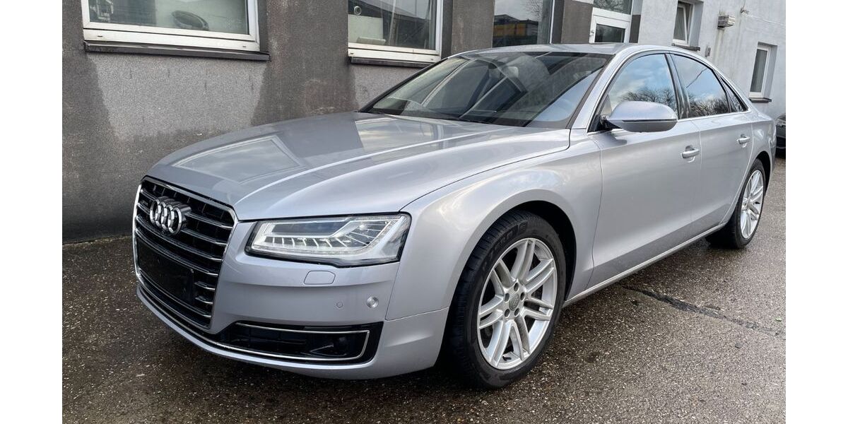 Audi A8 125.000 km 24.500 &euro; Essen 45309