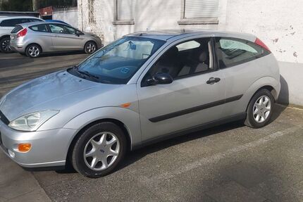 Ford Focus 72.000 km 1.200 &euro; Herne 44623