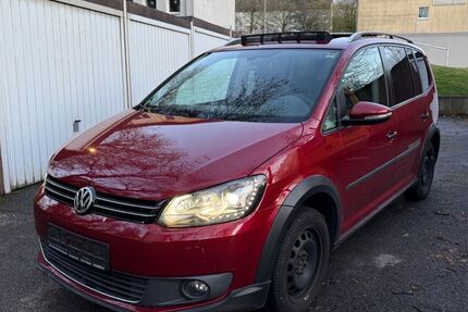 VW Touran 173.500 km 6.990 &euro; Essen 45326