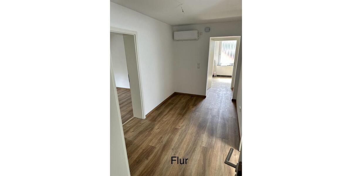 Dachgeschoßwohnung Gelsenkirchen Gelsenkirchen-Nord - 3 Zimmer, 61 m&sup2;, 730&euro; | Angebot:25919990
