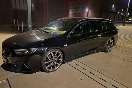 Opel Insignia 105.000 km 20.500 &euro; Bochum 44791