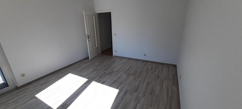 Etagenwohnung Hattingen - 3.5 Zimmer, 78 m&sup2;, 720&euro; | Angebot:25934358