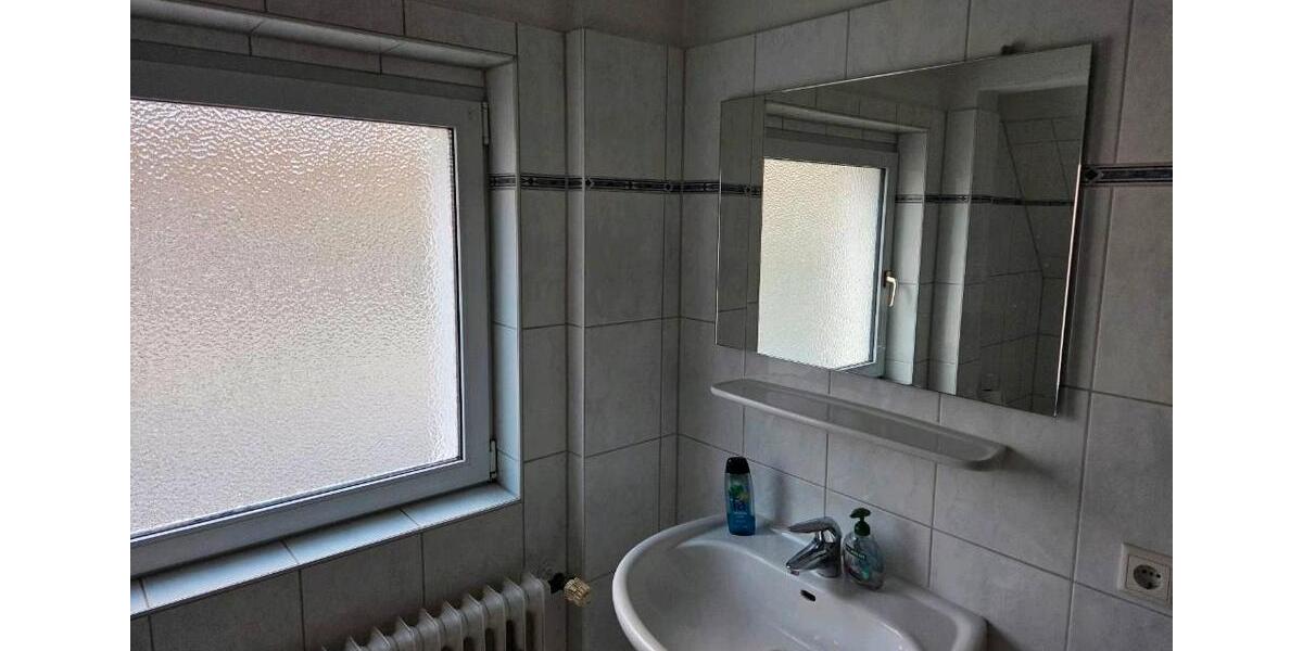 Dachgeschoßwohnung Gelsenkirchen Buer - 1 Zimmer, 44 m&sup2;, 400&euro; | Angebot:25936388