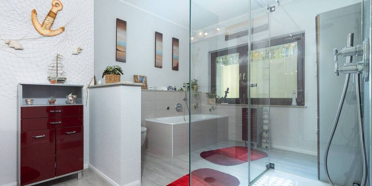 Einfamilienhaus Wuppertal Barmen - 7 Zimmer, 260 m&sup2;, 899.000&euro; | Angebot:25693639