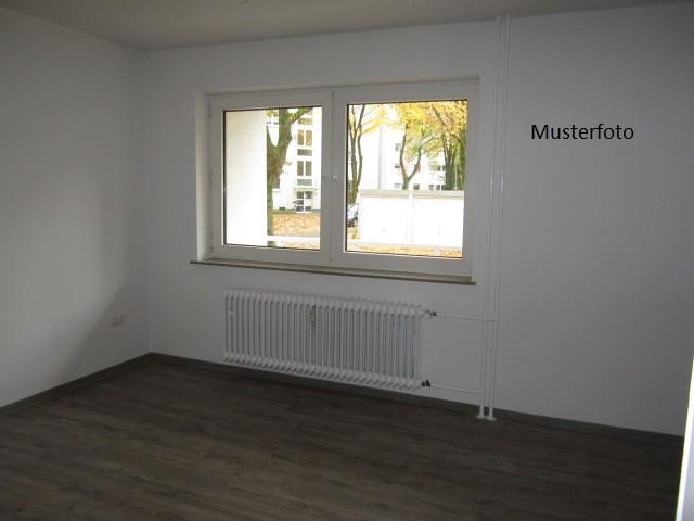 Etagenwohnung Herne Altenhöfen - 3 Zimmer, 67 m&sup2;, 614&euro; | Angebot:25881180