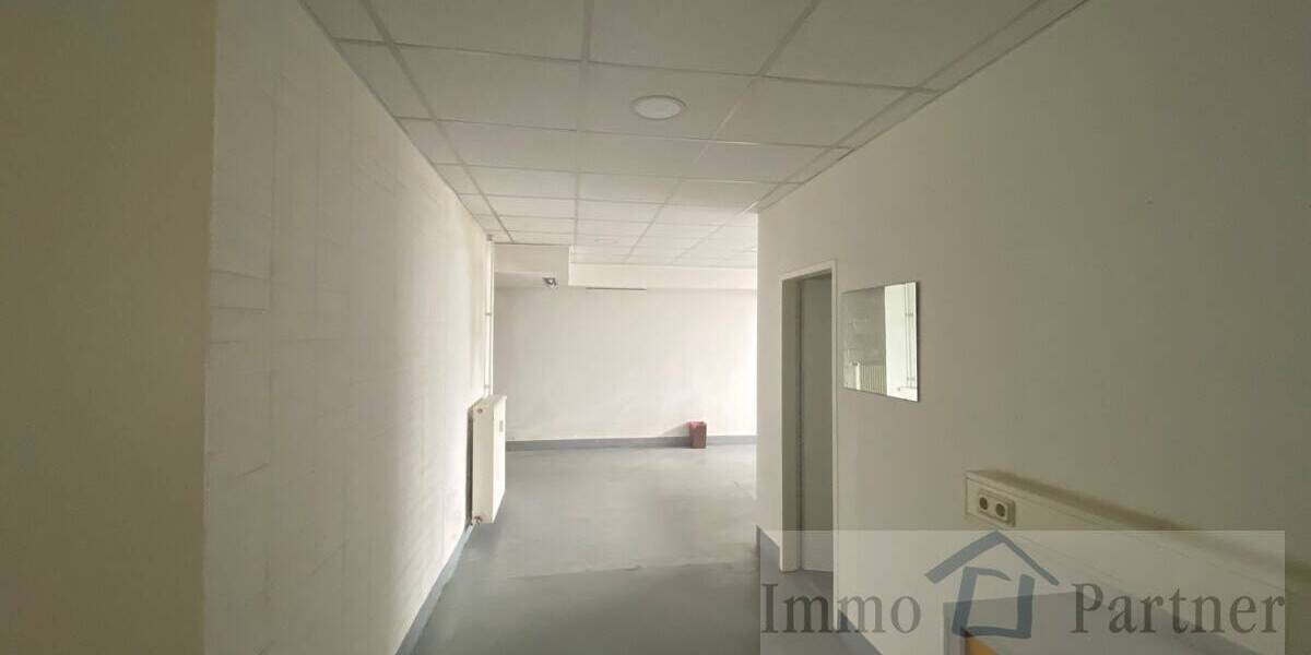 Gewerbeobjekt Oberhausen / Buschhausen Buschhausen - 6.000&euro; | Angebot:26454914