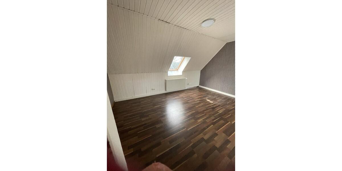 Maisonettenwohnung Essen Stadtbezirk VII - 4 Zimmer, 101 m&sup2;, 900&euro; | Angebot:25364978