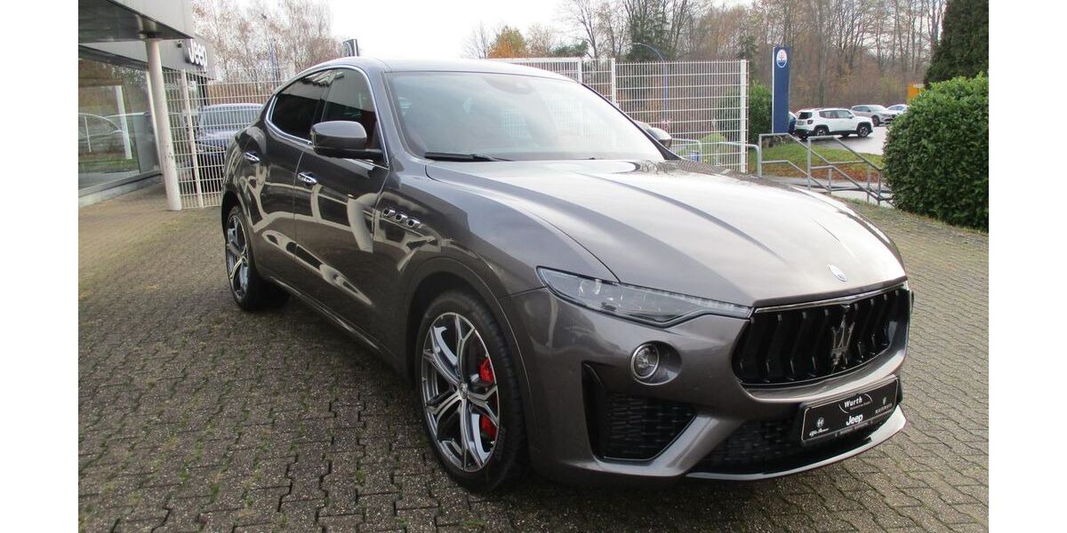 Maserati Levante 62.500 km 52.950 &euro; Schwerte 58239