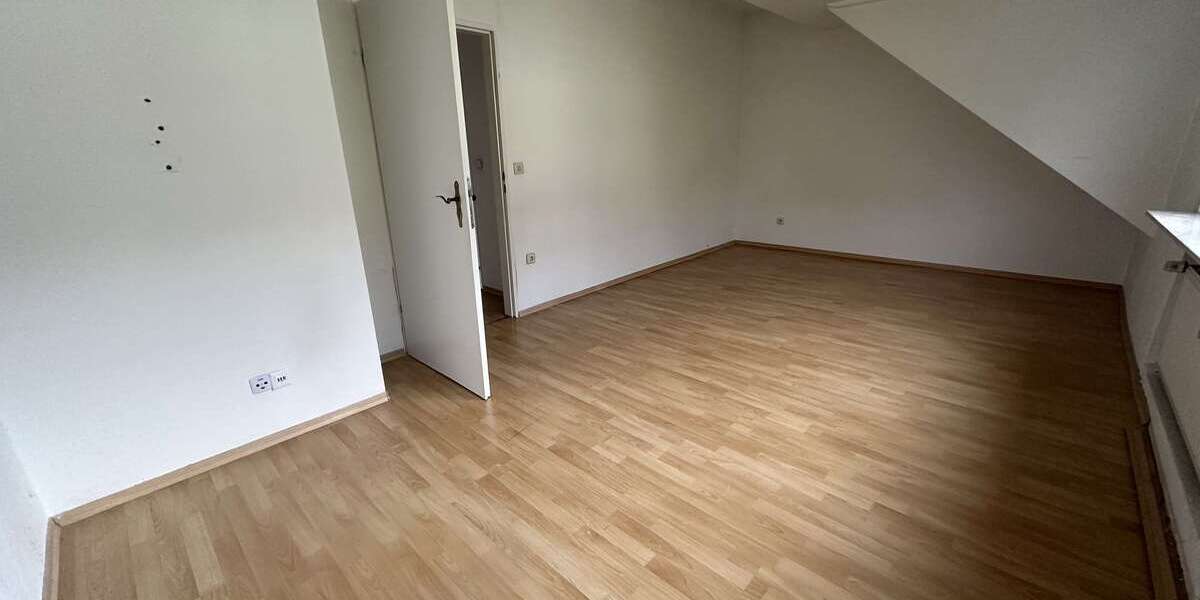 Etagenwohnung Gelsenkirchen Bulmke-Hüllen - 2 Zimmer, 55 m&sup2;, 345&euro; | Angebot:25929590
