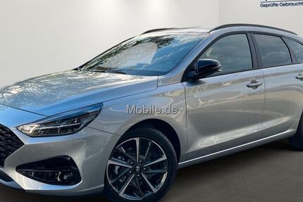 Hyundai i30 7.999 km 23.789 &euro; Oberhausen 46149