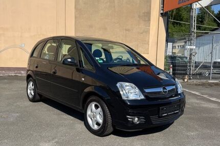 Opel Meriva 111.000 km 2.999 &euro; Wupp 42105