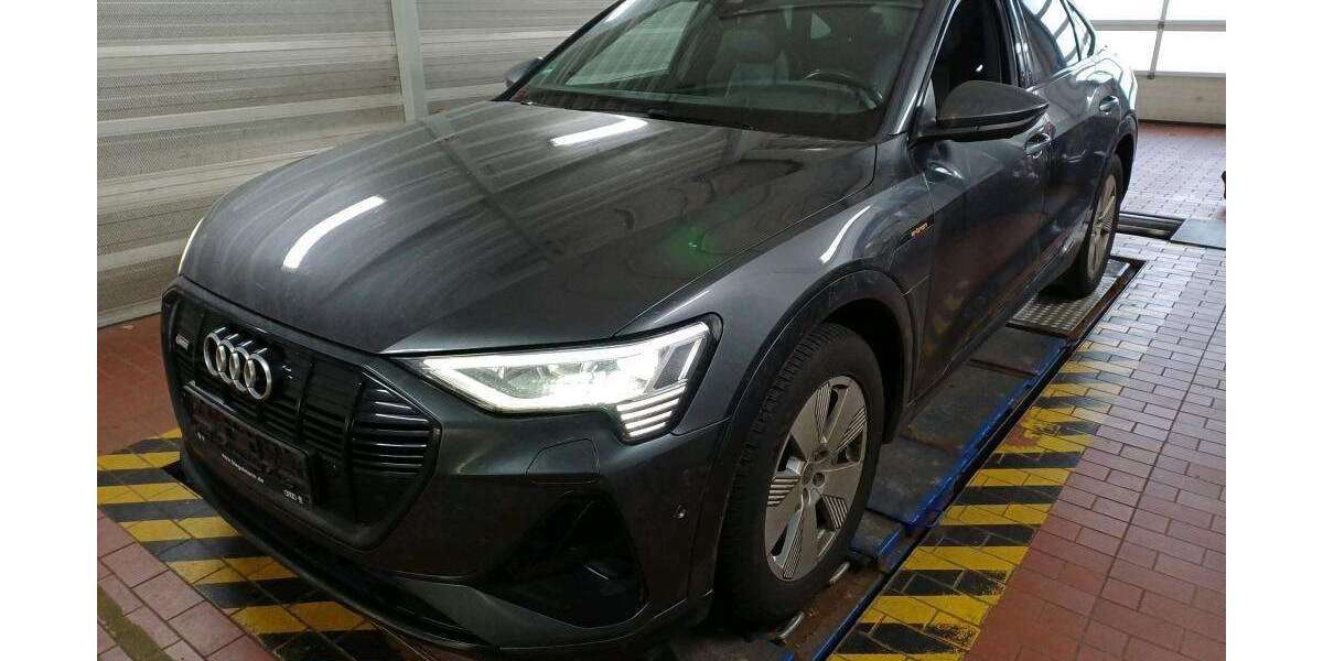 Audi e-tron 69.998 km 37.939 &euro; Hagen 58091