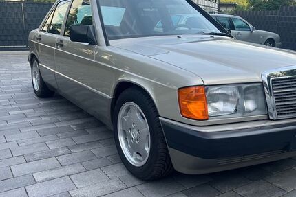 Mercedes-Benz 190 49.300 km 21.750 &euro; Hagen 58093