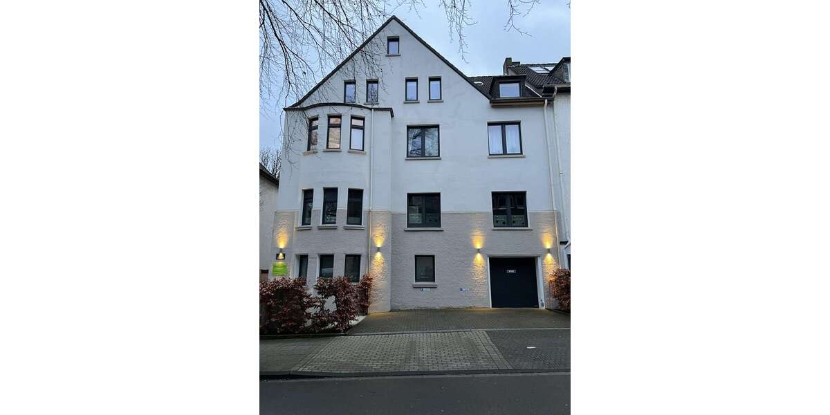 Etagenwohnung Essen Südviertel - 1 Zimmer, 71 m&sup2;, 750&euro; | Angebot:26013103
