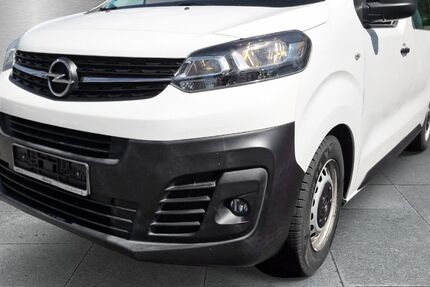 Opel Vivaro 77.588 km 21.900 &euro; Herten 45699