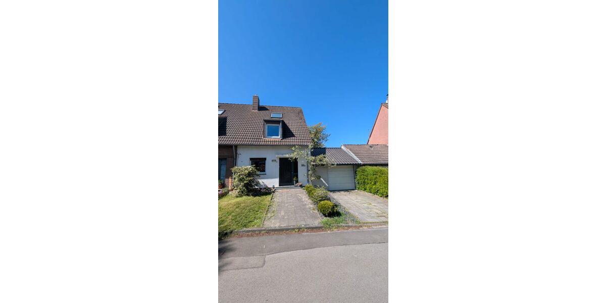 Provisionsfrei* Ein Zuhause zum Wohlfühlen - gepflegtes Reihenendhaus in ruhiger Lage - Reihenhaus Essen Stadtbezirk IV | Angebot:26927285