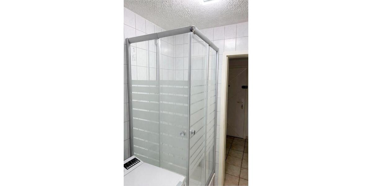 Dachgeschoßwohnung Oberhausen - 2.5 Zimmer, 77 m&sup2;, 790&euro; | Angebot:25790449