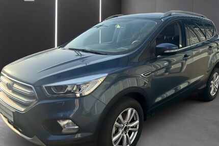 Ford Kuga 61.000 km 12.990 &euro; Bottrop 46236
