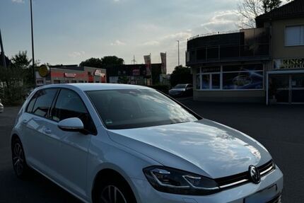 VW Golf 140.000 km 11.500 &euro; RECKLINGHAUSEN 45657