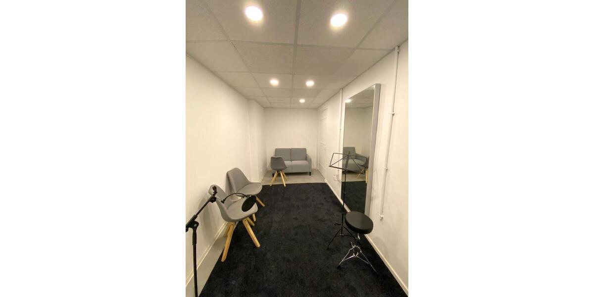 Etagenwohnung Wuppertal Barmen - 1 Zimmer, 50 m&sup2;, 850&euro; | Angebot:25391624