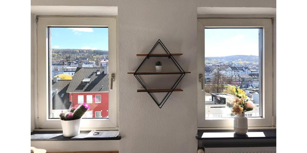 Hochparterre Wuppertal Barmen - 2 Zimmer, 55 m&sup2;, 970&euro; | Angebot:26030196