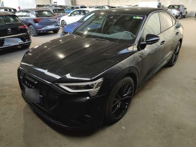 Audi e-tron 39.998 km 36.385 &euro; Hagen 58091