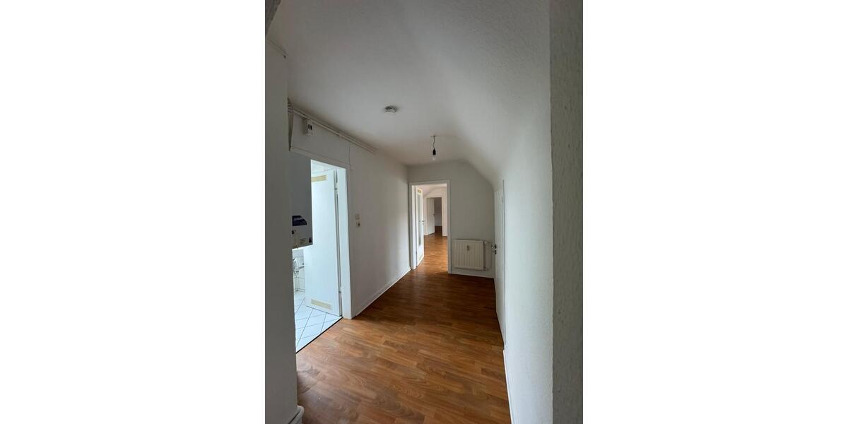 Etagenwohnung Hagen - 2 Zimmer, 65 m&sup2;, 390&euro; | Angebot:23506892