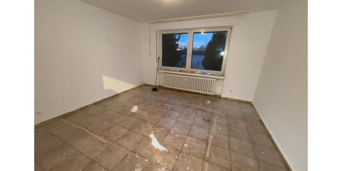 Erdgeschoßwohnung Gelsenkirchen Buer - 3 Zimmer, 85 m&sup2;, 1.080&euro; | Angebot:25784103