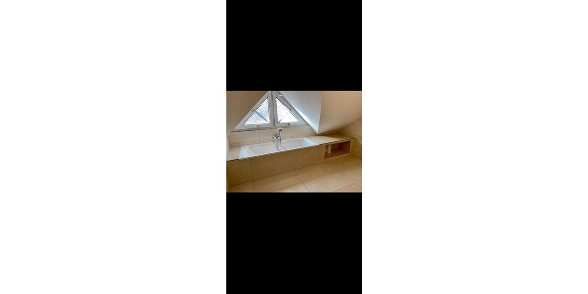 Dachgeschoßwohnung Bochum - 1 Zimmer, 41 m&sup2;, 795&euro; | Angebot:26415639