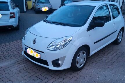 Renault Twingo 129.044 km 3.000 &euro; Oberhausen 46147
