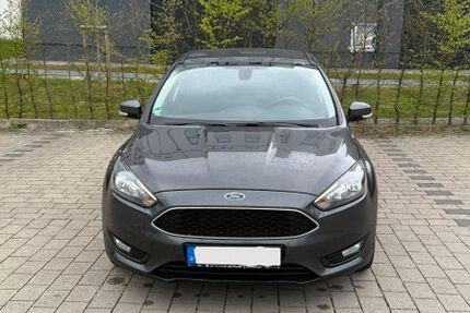 Ford Focus 94.864 km 9.500 &euro; Dortmund 44135