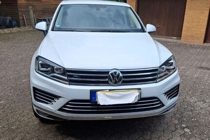 VW Touareg 196.000 km 13.400 &euro; Oberhausen 46117