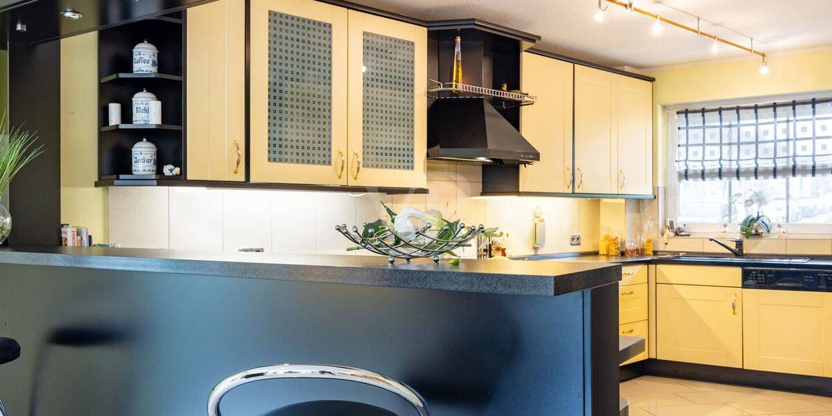 Doppelhaushälfte Velbert Mitte - 5 Zimmer, 196 m&sup2;, 598.000&euro; | Angebot:25679811