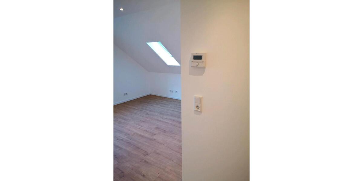 Dachgeschoßwohnung Mülheim an der Ruhr Dümpten - 1.5 Zimmer, 51 m&sup2;, 155.000&euro; | Angebot:27096044