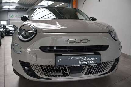 Fiat 600 9.898 km 21.980 &euro; Heiligenhaus 42579