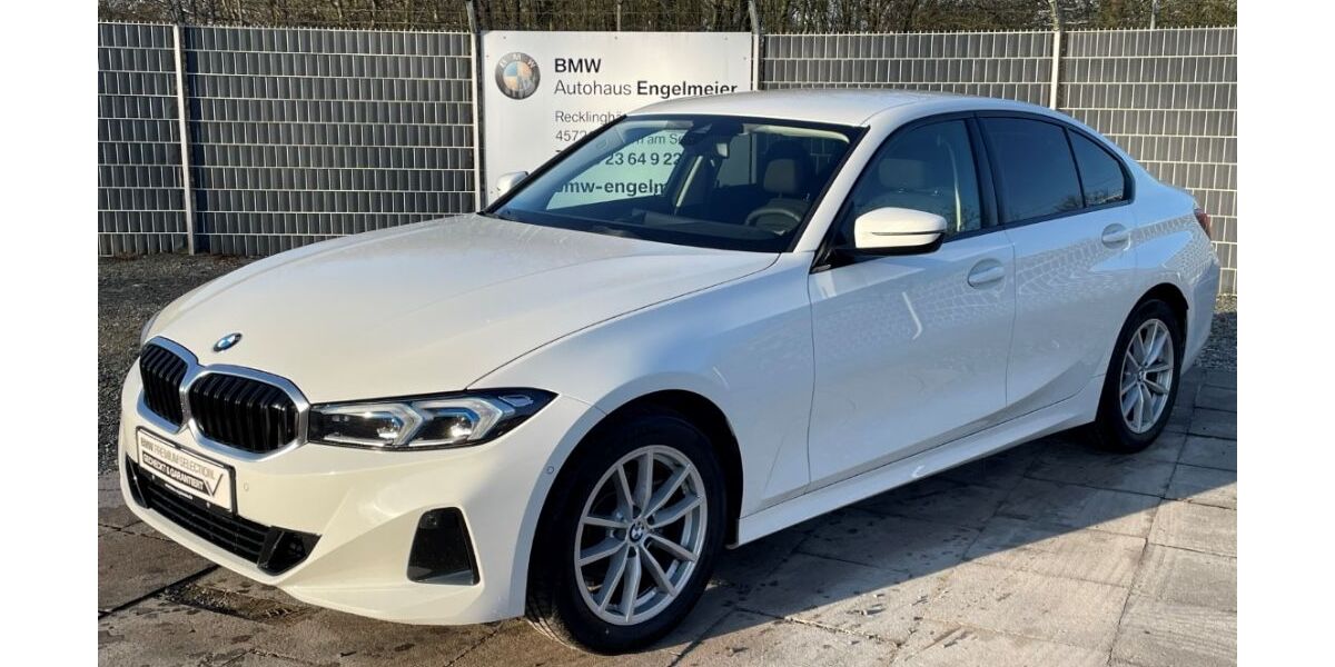 BMW 318 4.924 km 33.890 &euro; Haltern am See 45721